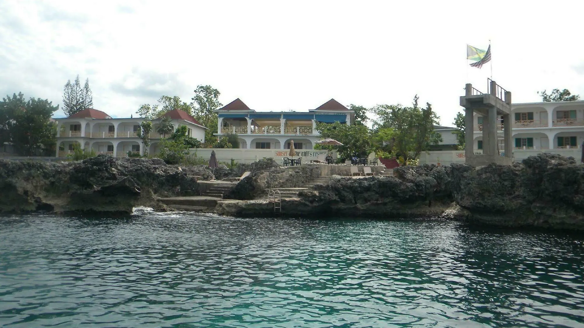 Sunset On The Cliffs Hotel Negril